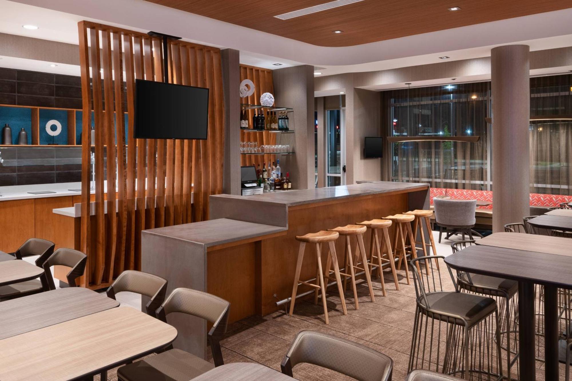 Springhill Suites By Marriott Тифтон Экстерьер фото